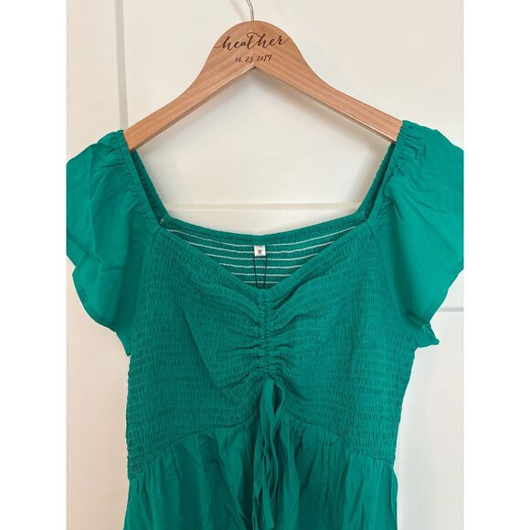 Women’s Green Smocked Boho Maxi Dress Short Sleeve Size M NWT - Picture 3 of 9